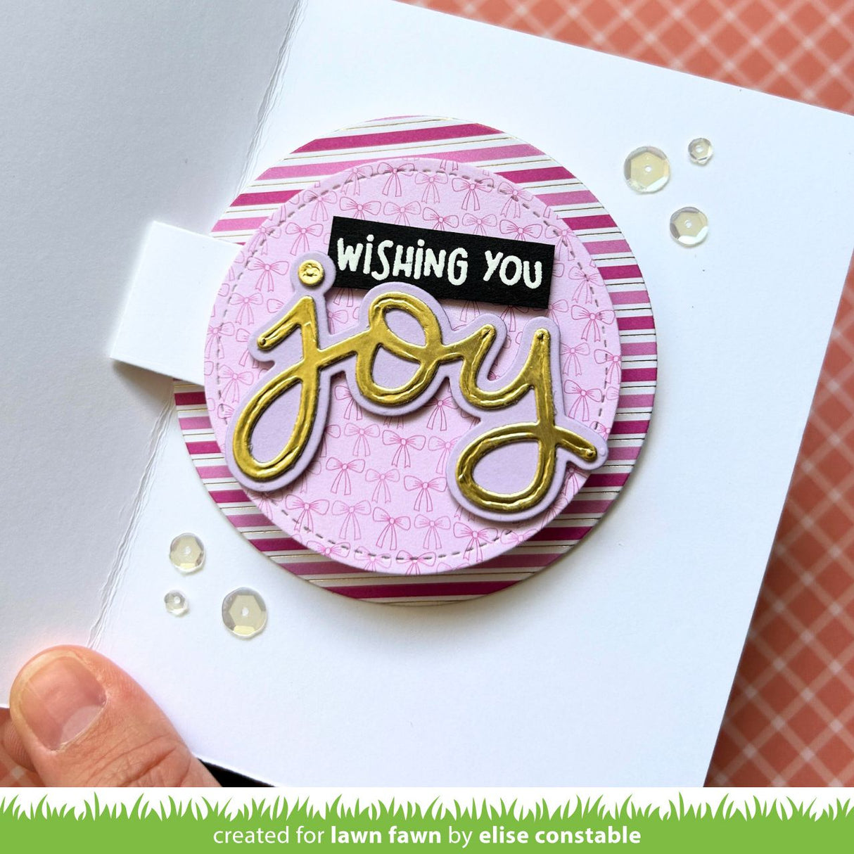 build-a-christmas tree