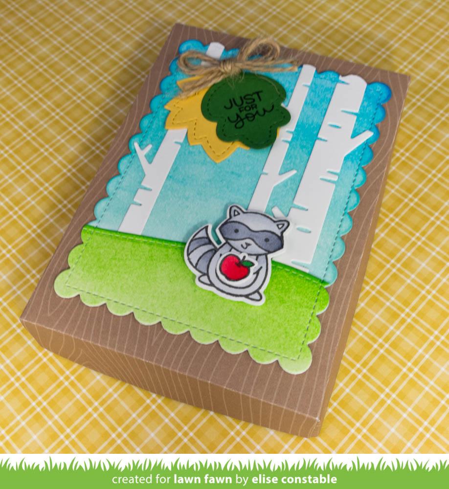 outside in stitched scalloped rectangle stackables