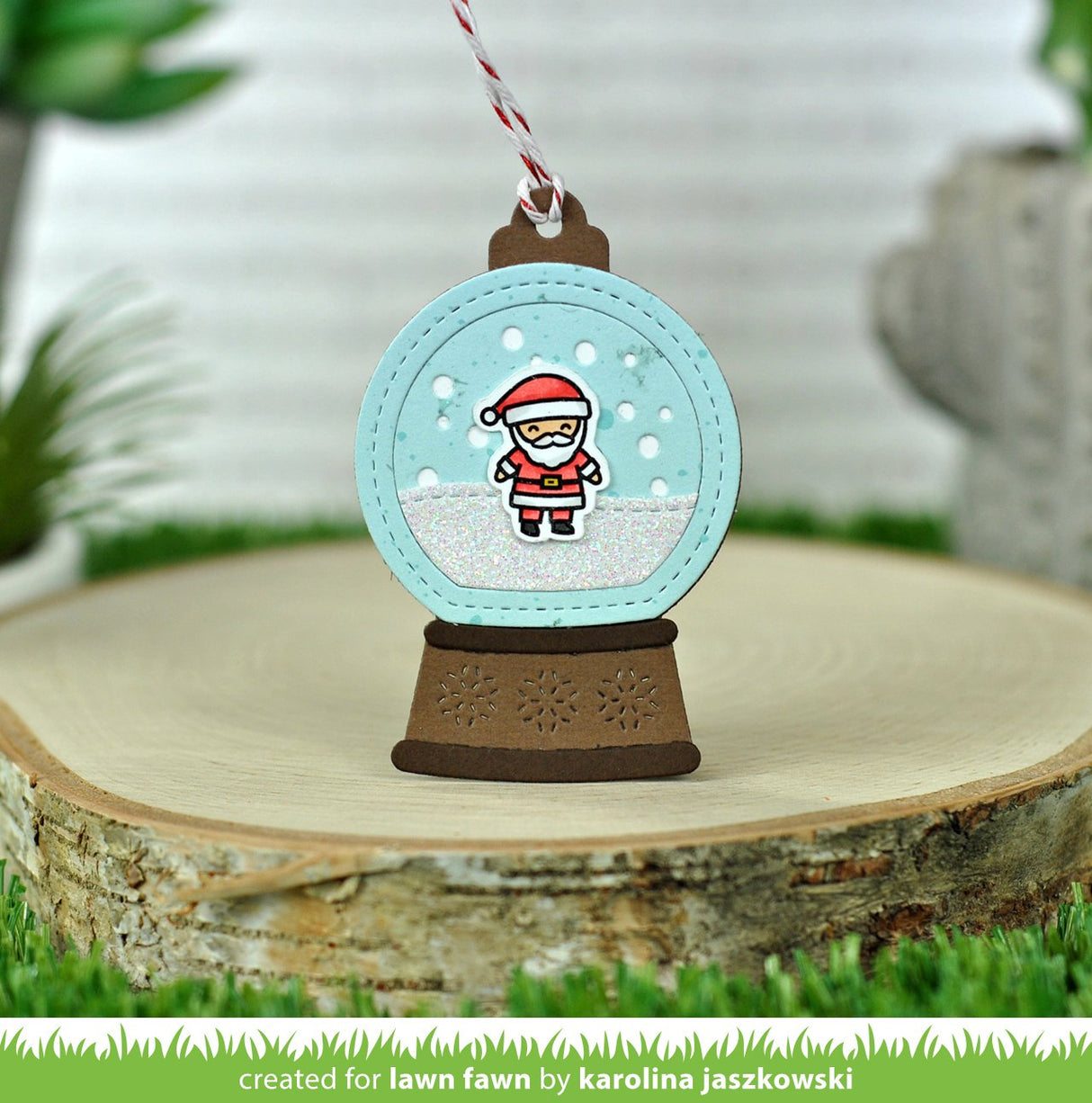 snow globe gift tag