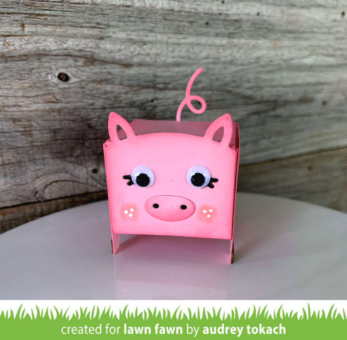 tiny gift box unicorn and horse add-on